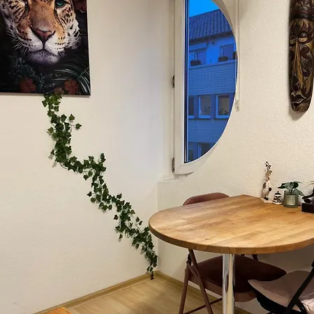 Zentrumnah Inklusive Parkplatz Jungle-Suite By Rentigo - Ruheoase Im Herzen Von Saarbruecken! Esterno foto