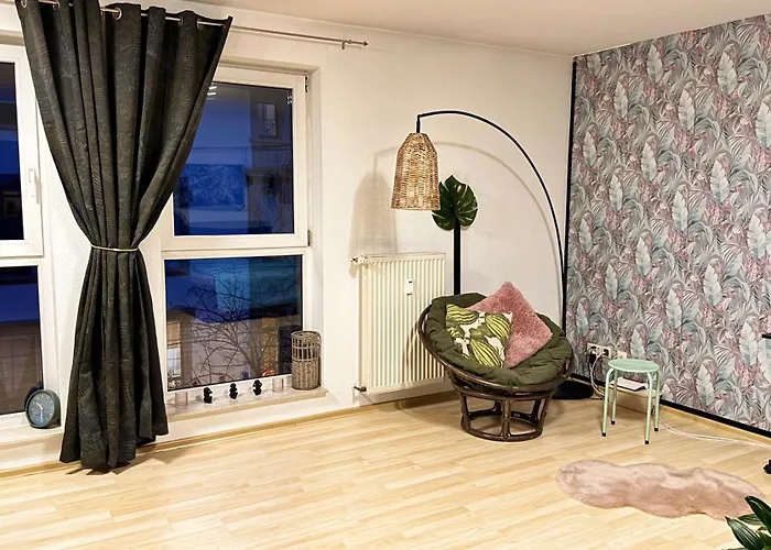 Zentrumnah Inklusive Parkplatz Jungle-Suite By Rentigo - Ruheoase Im Herzen Von Saarbruecken!