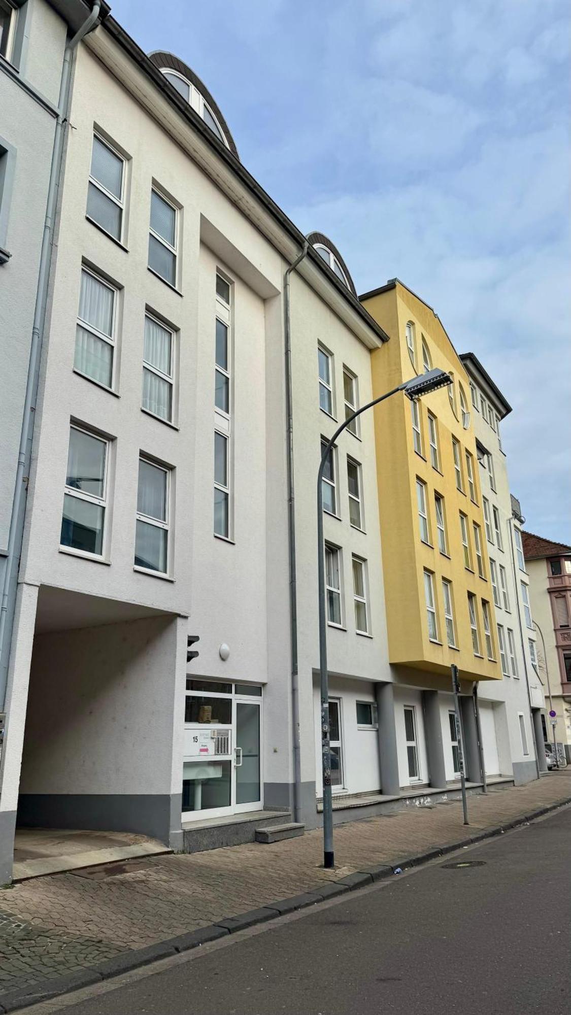 Apartment Zentrumnah Inklusive Parkplatz Jungle-suite By Rentigo - Ruheoase Im Herzen Von Saarbruecken! *